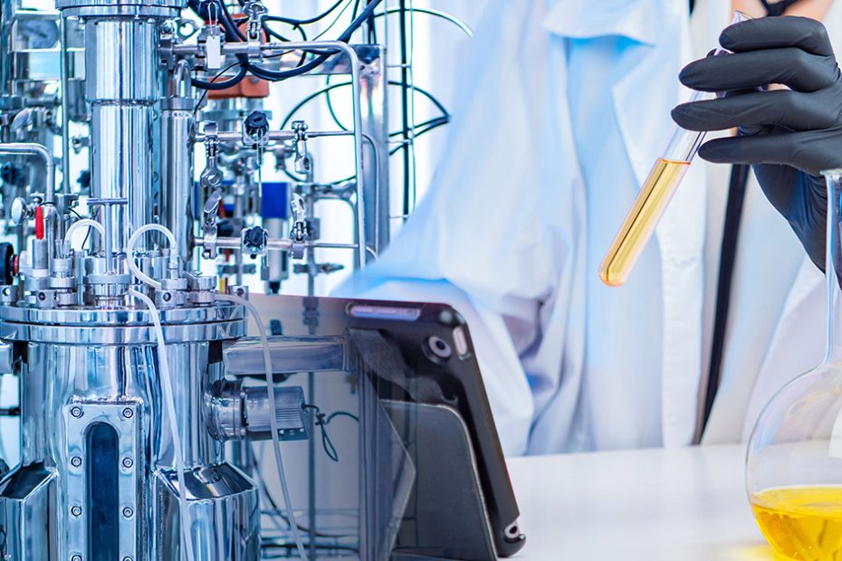 scientist testing fluids for fluid handling